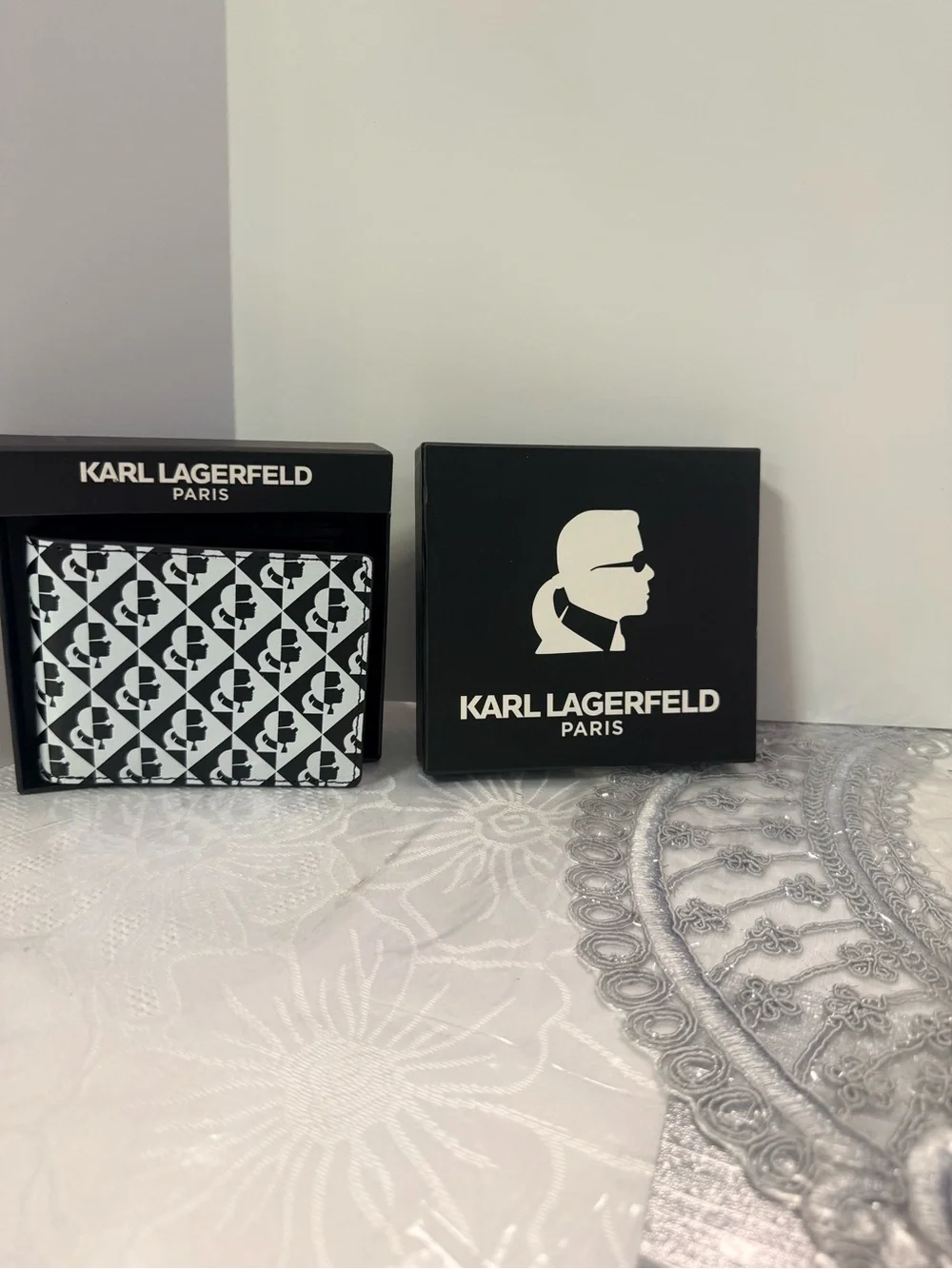 Karl Lagerfeld Black & Light Gray Bifold Wallet